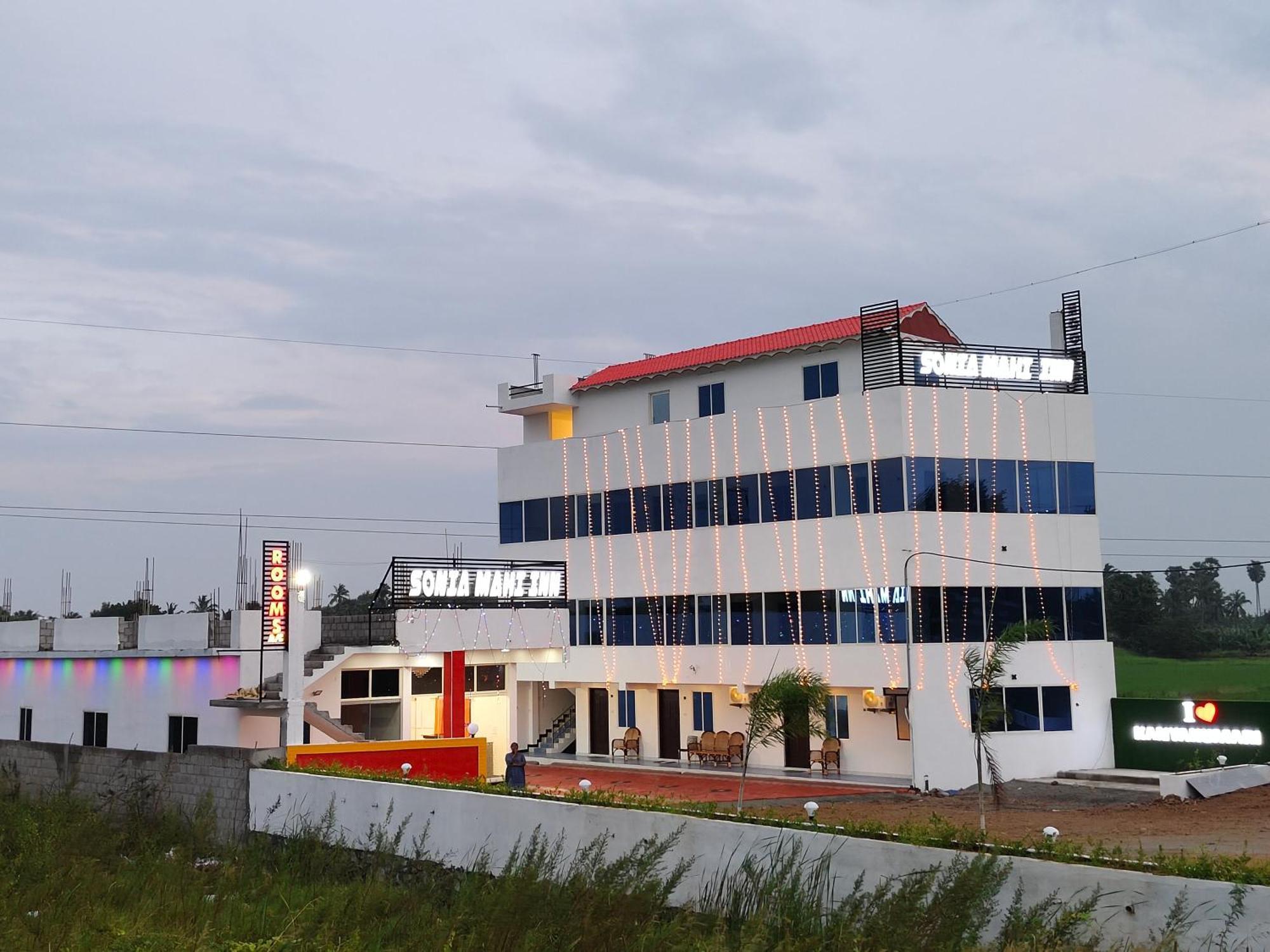 Hotel Sonia Mahi Inn Kanyakumari Exteriör bild