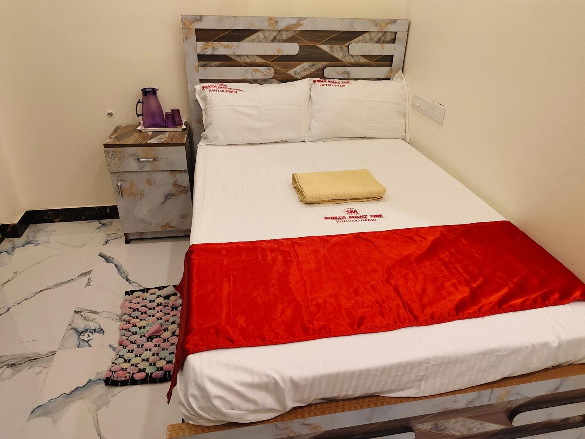 Hotel Sonia Mahi Inn Kanyakumari Exteriör bild